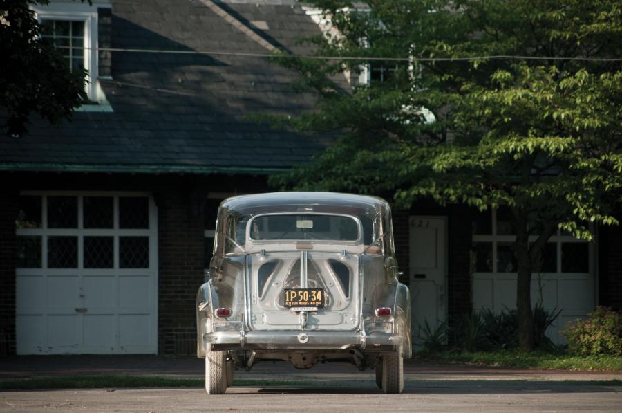  Pontiac Plexiglas Deluxe Six Ghost Car 1939 года  (фото 15 из 21)